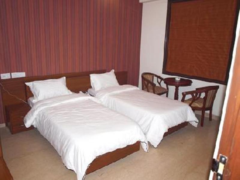 Hotel Daanish residencia Nueva Delhi Exterior foto