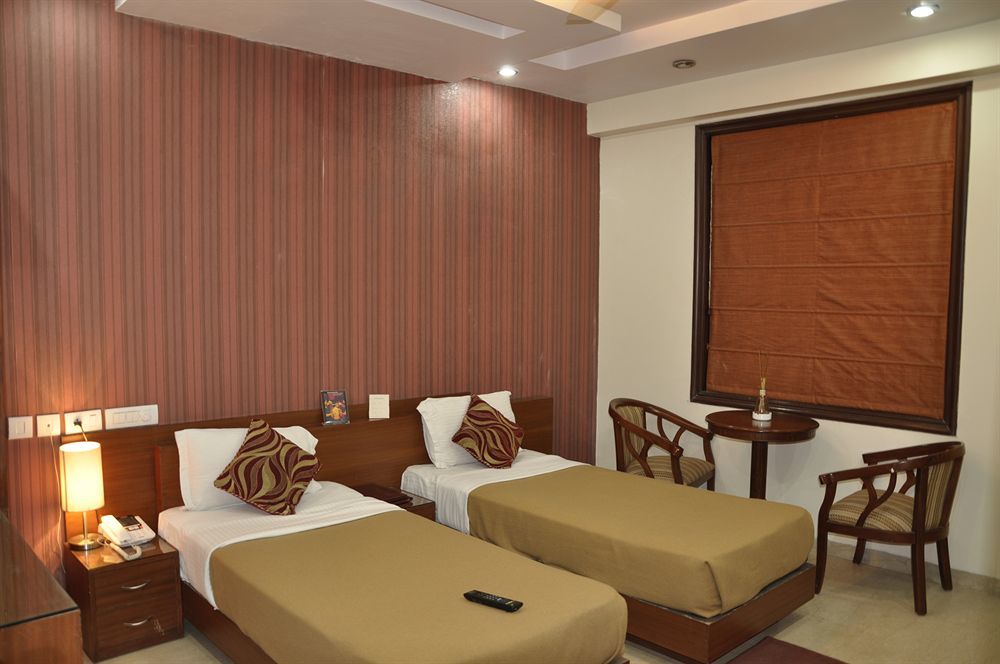 Hotel Daanish residencia Nueva Delhi Exterior foto